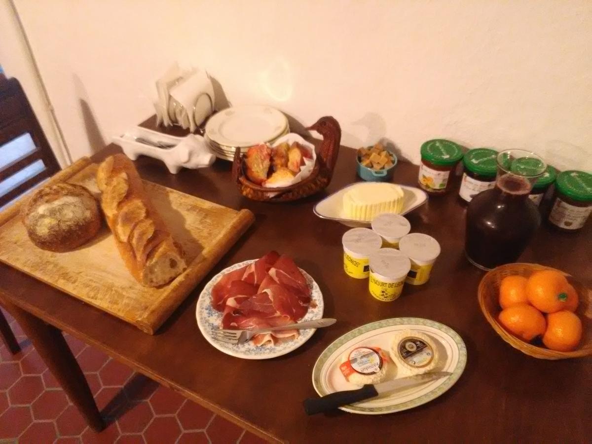 Ponet-et-Saint-Auban夏日美酒旅馆住宿加早餐旅馆 外观 照片